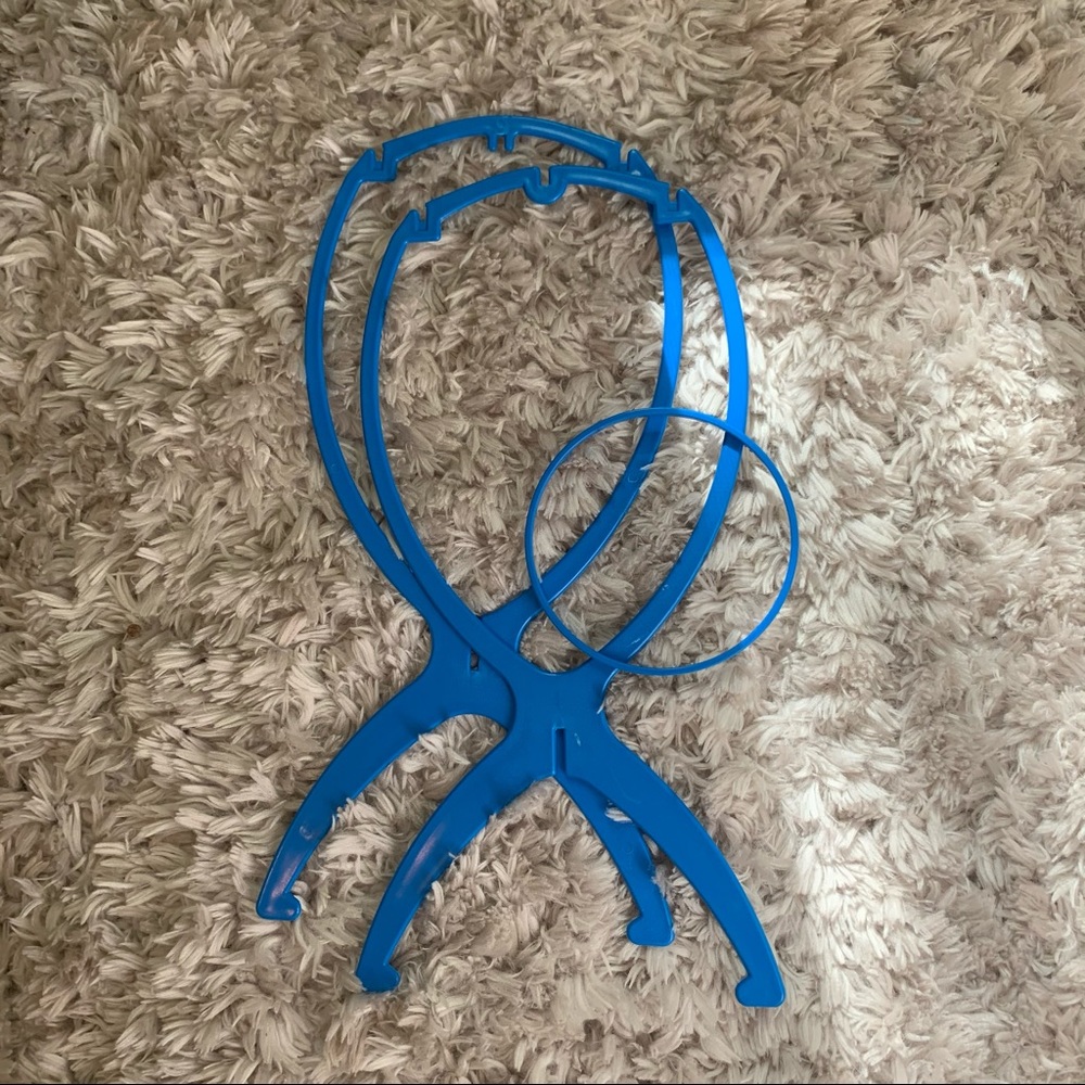 Traveling Plastic Wig/ Hat Stand